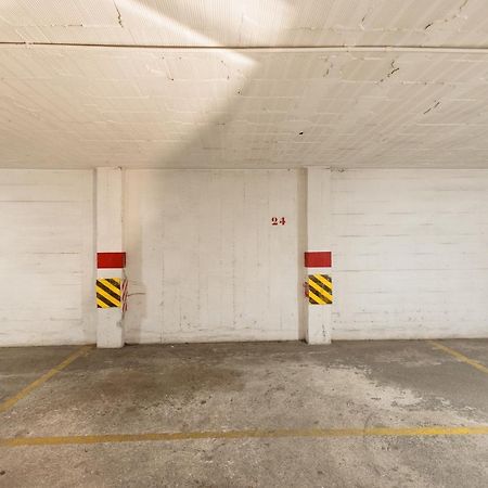 In The Historic Center Of Malaga, Very Close To The Beach And The Ave Train Station, With Private Parking エクステリア 写真