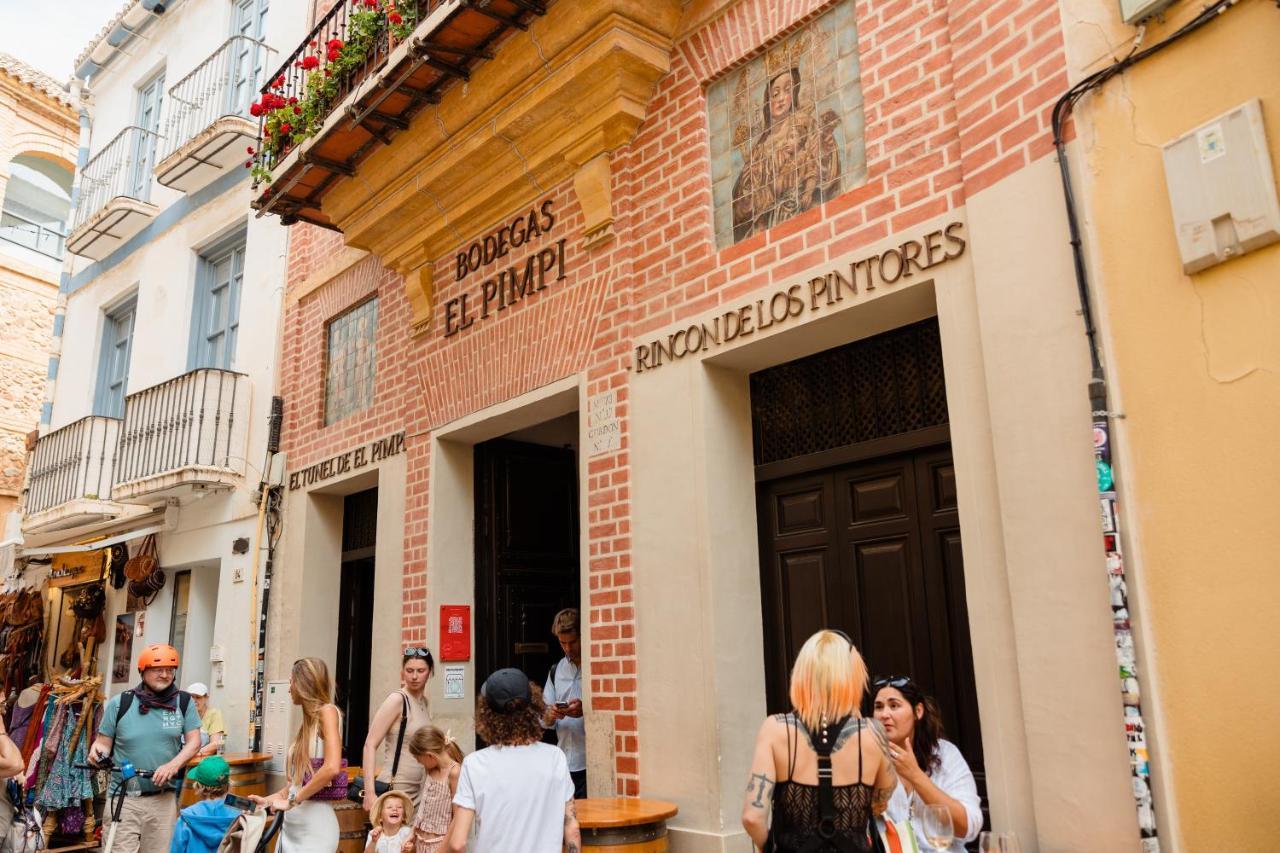 In The Historic Center Of Malaga, Very Close To The Beach And The Ave Train Station, With Private Parking エクステリア 写真